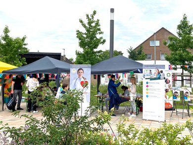 CKQ-Stand auf dem Fest der Kulturen